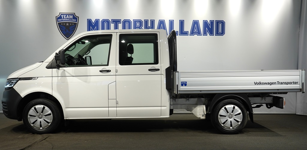 Volkswagen T6.1 Transporter Kombi kort hjulbas